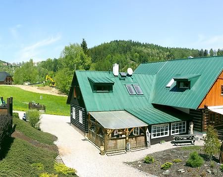 Bret Cz Hotel Zacler Exterior photo