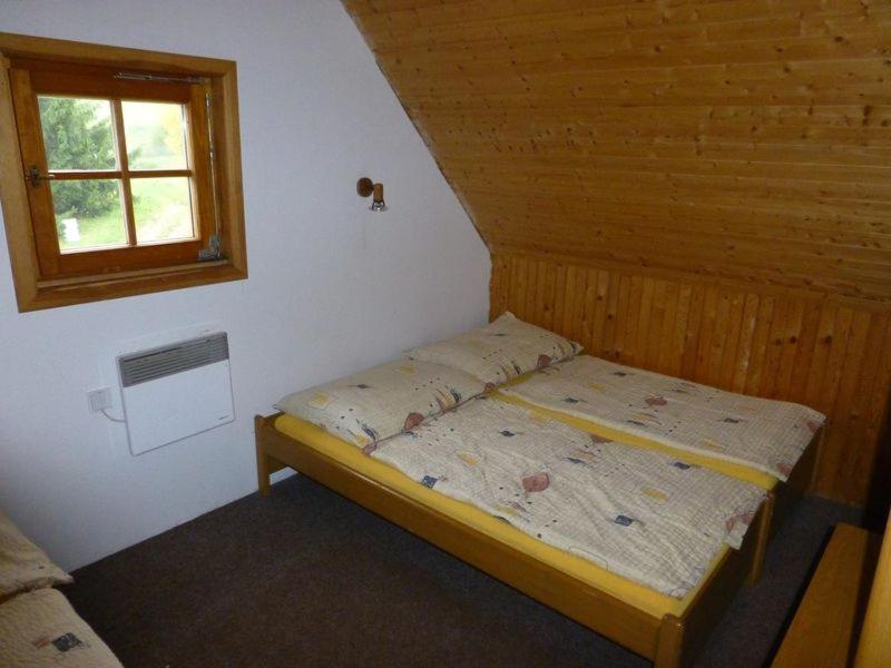 Bret Cz Hotel Zacler Exterior photo